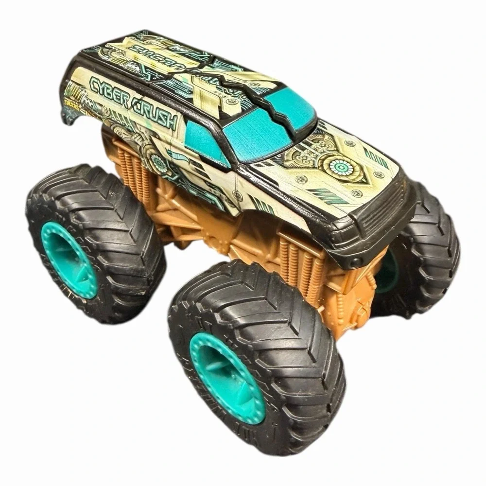 Hot Wheels Monster Truck Bash Ups Cyber Crush 1:43‎ Vehicle Toy Mattel 2018